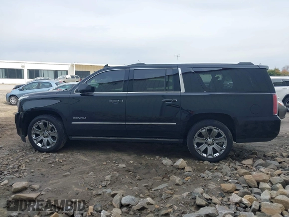 2016 GMC Yukon XL Denali with VIN 1GKS2HKJ2GR128323, listed as a IAAI auction lot 41776970 with 179,270 mi miles and . Bid and sale history available at carsss.com. Image 14.