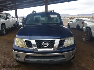 2011 Nissan Frontier PRO-4X with VIN 1N6AD0EV7BC426151, listed as a IAAI auction lot 41751873 with 152,464 mi miles. Bid and sale history available at carsss.com. Image 12.