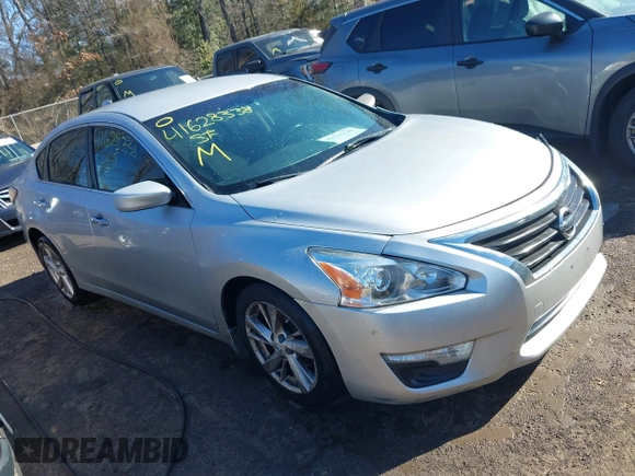 2014 Nissan Altima SV with VIN 1N4AL3AP4EC289372, listed as a IAAI auction lot 41628338 with 249,902 mi miles and . Bid and sale history available at DreamBid. Image 1.