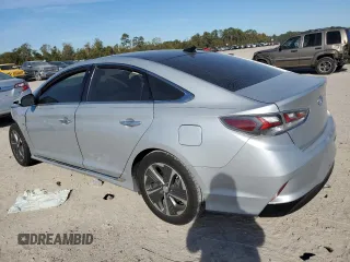 2018 Hyundai Sonata Hybrid Limited with VIN KMHE34L37JA082830, listed as a Copart auction lot 82709864 with 117,884 mi miles and Salvage Title. Bid and sale history available at carsss.com. Image 2.