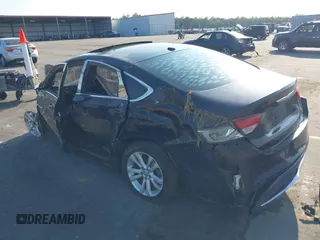 2015 Chrysler 200 Limited with VIN 1C3CCCAB9FN568611, listed as a IAAI auction lot 40515085 with 1 mi miles. Bid and sale history available at carsss.com. Image 3.