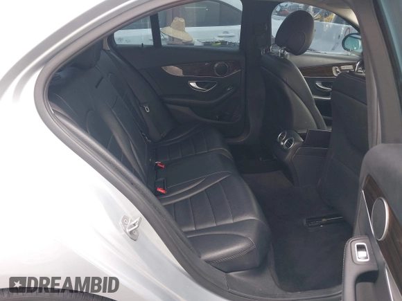 2018 Mercedes-Benz C 300 with VIN 55SWF4JB3JU254559, listed as a IAAI auction lot 42391163 with 84,439 mi miles and . Bid and sale history available at DreamBid. Image 8.