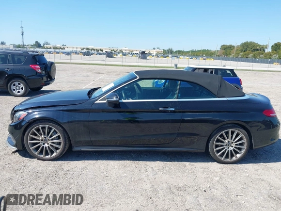2018 Mercedes-Benz C 300 with VIN WDDWK4JB2JF705818, listed as a IAAI auction lot 42039220 with 73,199 mi miles and . Bid and sale history available at DreamBid. Image 14.