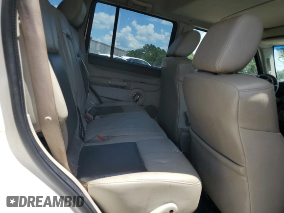2007 Jeep Commander Limited z VIN 1J8HH582X7C507939, wystawiony jako Copart lot #64052895 z przebiegiem Nie podano mil oraz Szkoda całkowita • Salvage title. Historia ofert i sprzedaży dostępna na DreamBid. Obrazek 11.
