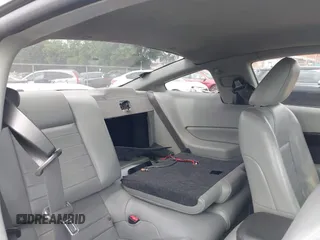2008 Ford Mustang GT Deluxe с VIN 1ZVHT82H185196893, выставлен на аукционе IAAI как лот 42497243 с пробегом Не указан миль и . История ставок и продаж доступна на DreamBid. Изображение 8.