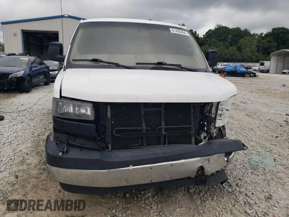 2017 GMC Savana Cargo Van with VIN 1GTW7AFF6H1914427, listed as a Copart auction lot 61450404 with 133,279 mi miles and Salvage Title. Bid and sale history available at carsss.com. Image 5.