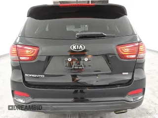 2019 Kia Sorento L with VIN 5XYPG4A35KG472640, listed as a Copart auction lot 49849315 with 105,158 mi miles and Clean Title. Bid and sale history available at carsss.com. Image 6.