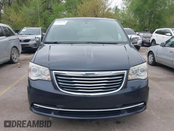 2014 Chrysler Town & Country Limited with VIN 2C4RC1GG3ER188114, listed as a IAAI auction lot 42082618 with 193,562 mi miles and . Bid and sale history available at DreamBid. Image 12.