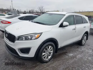 2016 Kia Sorento LX with VIN 5XYPGDA35GG053887, listed as a IAAI auction lot 41509800 with 102,529 mi miles. Bid and sale history available at carsss.com. Image 17.