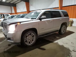 2019 GMC Yukon SLT z VIN 1GKS2BKC1KR184437, wystawiony jako Copart lot #45179405 z przebiegiem 99 485 mil mil oraz Szkoda całkowita • Salvage title. Historia ofert i sprzedaży dostępna na DreamBid. Obrazek 1.