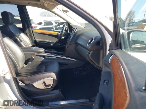 2007 Mercedes-Benz M 350 with VIN 4JGBB86E27A162569, listed as a IAAI auction lot 41684904 with 194,467 mi miles and . Bid and sale history available at DreamBid. Image 5.