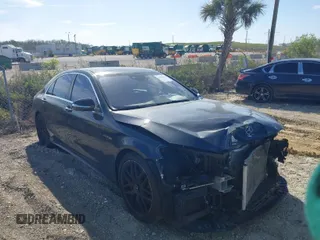 2020 Mercedes-Benz S 63 AMG z VIN W1KUG8JB1LA566703, wystawiony jako IAAI lot #41683664 z przebiegiem 63 969 mil mil oraz . Historia ofert i sprzedaży dostępna na DreamBid. Obrazek 1.
