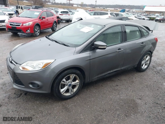 2014 Ford Focus SE with VIN 1FADP3F22EL110079, listed as a IAAI auction lot 41461344 with 201,230 mi miles. Bid and sale history available at carsss.com. Image 17.