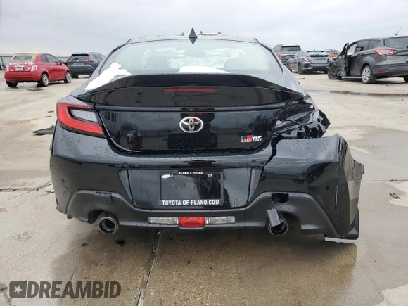 2024 Toyota 86 Premium with VIN JF1ZNBE14R8757705, listed as a Copart auction lot 88110395 with 15,128 mi miles and Salvage Title. Bid and sale history available at DreamBid. Image 6.
