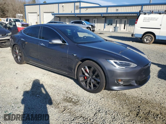 2019 Tesla Model S 100D with VIN 5YJSA1E49KF300356, listed as a Copart auction lot 43312715 with 81,915 mi miles and Salvage title. Bid and sale history available at DreamBid. Image 4.