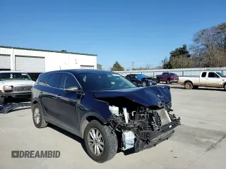 2019 Kia Sorento LX with VIN 5XYPG4A32KG507991, listed as a Copart auction lot 43658875 with 106,383 mi miles and Salvage Title. Bid and sale history available at carsss.com. Image 10.