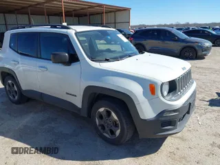2016 Jeep Renegade Sport with VIN ZACCJAAT4GPD82806, listed as a IAAI auction lot 41635460 with 137,899 mi miles and . Bid and sale history available at carsss.com. Image 1.