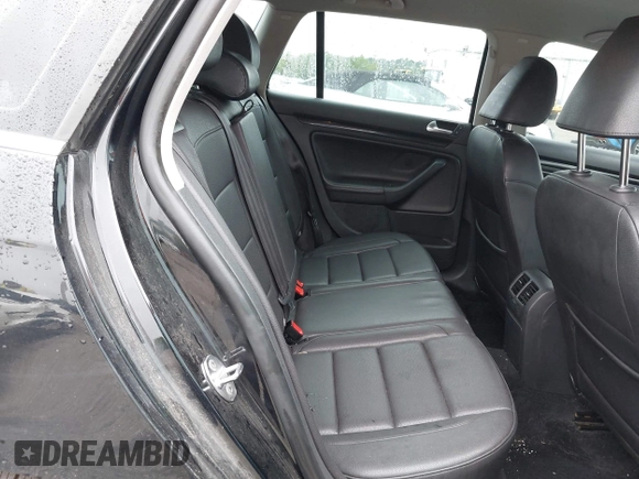 2012 Volkswagen Jetta TDI w/Sunroof & Nav with VIN 3VWPL7AJ2CM634950, listed as a IAAI auction lot 42445319 with 111,436 mi miles and . Bid and sale history available at DreamBid. Image 8.