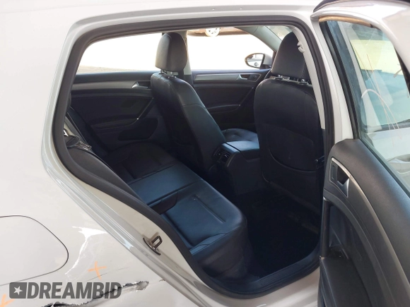 2015 Volkswagen Golf TSI S z VIN 3VW117AU2FM067634, wystawiony jako IAAI lot #41925577 z przebiegiem 170 238 mil mil oraz . Historia ofert i sprzedaży dostępna na DreamBid. Obrazek 8.