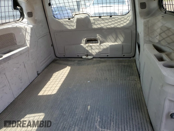 2009 Dodge Grand Caravan with VIN 1D8HN11E99B505784, listed as a Copart auction lot 60590065 with 195,488 mi miles and Salvage title. Bid and sale history available at DreamBid. Image 10.