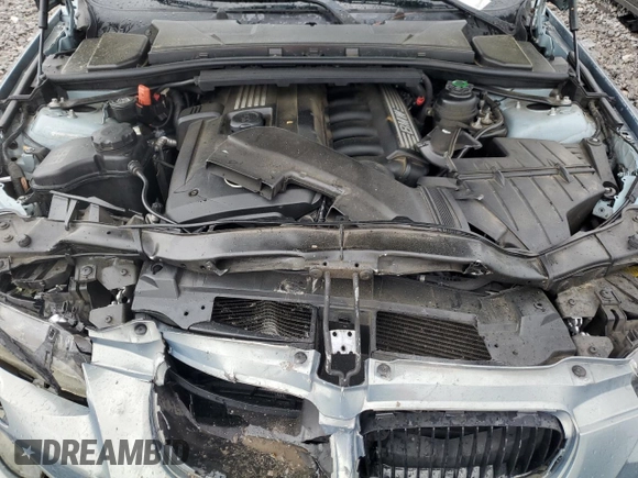 2008 BMW 3 Series 328i with VIN WBAWL13528PX17790, listed as a Copart auction lot 61657695 with 138,674 mi miles and Salvage title. Bid and sale history available at DreamBid. Image 11.