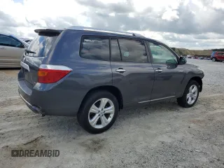 2010 Toyota Highlander Limited with VIN 5TDDK3EH1AS002074, listed as a Copart auction lot 61132555 with 69,600 mi miles and Salvage title. Bid and sale history available at DreamBid. Image 3.
