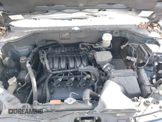 2004 Mitsubishi Endeavor LS with VIN 4A4MM21S54E024328, listed as a IAAI auction lot 41623681 with 300,550 mi miles. Bid and sale history available at carsss.com. Image 10.