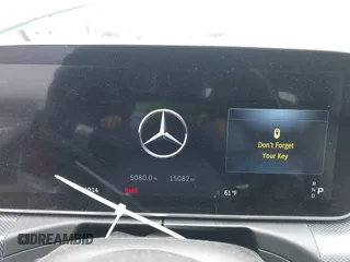 2023 Mercedes-Benz C 300 z VIN W1KAF4GB3PR121215, wystawiony jako IAAI lot #42068171 z przebiegiem 15 082 mil mil oraz . Historia ofert i sprzedaży dostępna na DreamBid. Obrazek 7.