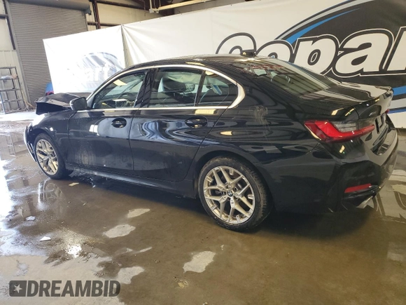 2025 BMW 3 Series 330i xDrive with VIN 3MW89CW05S8E99532, listed as a Copart auction lot 46223695 with 0 mi miles and Clean Title. Bid and sale history available at carsss.com. Image 2.
