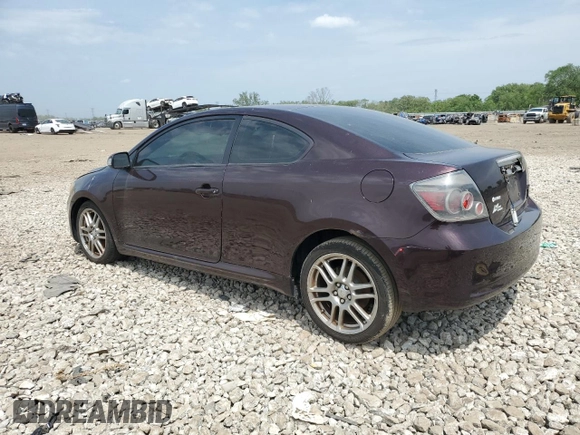 2010 Scion tC z VIN JTKDE3B7XA0306227, wystawiony jako Copart lot #58722595 z przebiegiem Nie podano mil oraz Czysty tytuł • Clean title. Historia ofert i sprzedaży dostępna na DreamBid. Obrazek 2.