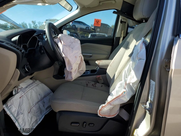 2017 Ford Escape SE with VIN 1FMCU0GD2HUA99222, listed as a Copart auction lot 48937475 with 0 mi miles and Non Repairable. Bid and sale history available at carsss.com. Image 7.