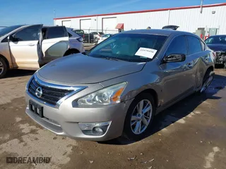 2015 Nissan Altima 2.5 S with VIN 1N4AL3AP4FC294637, listed as a IAAI auction lot 41079498 with 105,706 mi miles. Bid and sale history available at carsss.com. Image 17.