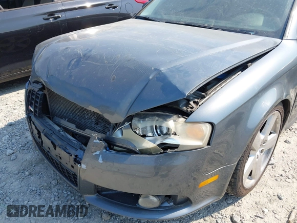 2008 Audi A4 с VIN WAUSF98E78A049081, выставлен на аукционе IAAI как лот 41828768 с пробегом 250 540 миль миль и . История ставок и продаж доступна на DreamBid. Изображение 6.