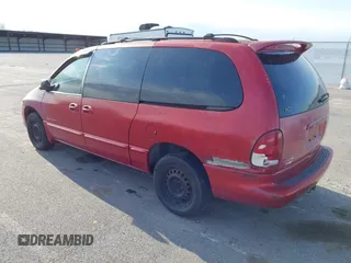 1999 Dodge Caravan SE with VIN 1B4GP44G1XB858372, listed as a IAAI auction lot 41997207 with 179,059 mi miles and . Bid and sale history available at carsss.com. Image 3.