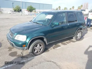 2000 Honda CR-V SE with VIN JHLRD1878YS017229, listed as a IAAI auction lot 41573475 with 195,739 mi miles. Bid and sale history available at carsss.com. Image 2.