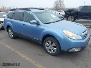 2011 Subaru Outback 2.5i Prem with VIN 4S4BRCBC7B3359446, listed as a IAAI auction lot 41546189 with 261,611 mi miles. Bid and sale history available at carsss.com. Image 1.