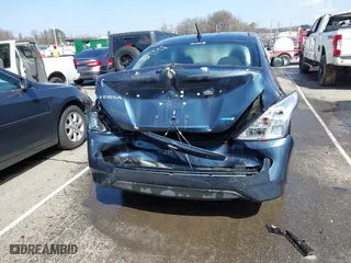 2015 Nissan Versa SV with VIN 3N1CN7AP2FL928118, listed as a IAAI auction lot 41724808 with 173,808 mi miles. Bid and sale history available at carsss.com. Image 16.