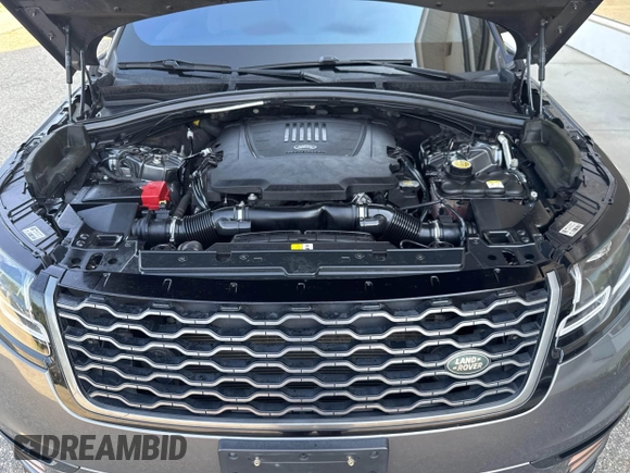 2018 Land Rover Range Rover Velar R-Dynamic HSE with VIN SALYM2RV9JA755346, listed as a IAAI auction lot 42585531 with 108,696 mi miles and . Bid and sale history available at DreamBid. Image 10.