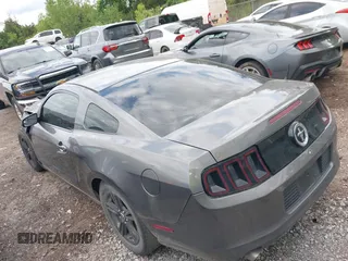 2014 Ford Mustang V6 с VIN 1ZVBP8AM7E5287185, выставлен на аукционе IAAI как лот 42187534 с пробегом 165 355 миль миль и . История ставок и продаж доступна на DreamBid. Изображение 14.