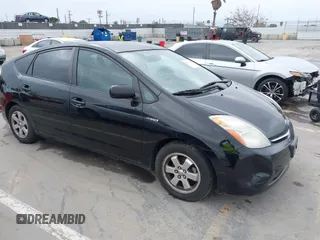 2009 Toyota Prius with VIN JTDKB20U597831905, listed as a IAAI auction lot 42172986 with 197,602 mi miles. Bid and sale history available at carsss.com. Image 1.