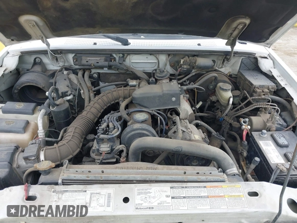 2001 Ford Ranger XL with VIN 1FTYR10C21PA20994, listed as a IAAI auction lot 42135738 with 176,913 mi miles. Bid and sale history available at carsss.com. Image 10.