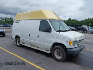 2002 Ford Econoline Cargo z VIN 1FTSE34L92HA84131, wystawiony jako IAAI lot #42404153 z przebiegiem 175 259 mil mil oraz . Historia ofert i sprzedaży dostępna na DreamBid. Obrazek 1.