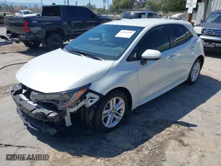 2020 Toyota Corolla Hatchback SE with VIN JTND4RBE0L3094432, listed as a IAAI auction lot 41826589 with 85,021 mi miles. Bid and sale history available at carsss.com. Image 18.