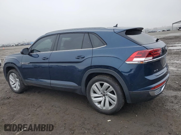 2021 Volkswagen Atlas SE with VIN 1V2JE2CA2MC241535, listed as a Copart auction lot 44203225 with 33,995 mi miles and Salvage title. Bid and sale history available at DreamBid. Image 2.
