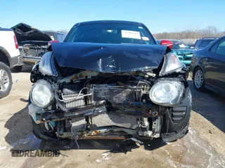 2015 Nissan Juke S with VIN JN8AF5MV1FT559817, listed as a IAAI auction lot 41880219 with 240,586 mi miles and . Bid and sale history available at carsss.com. Image 12.