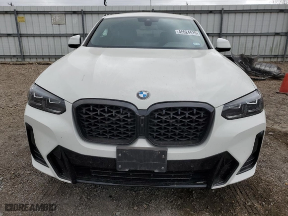 2023 BMW X4 xDrive30i with VIN 5UX33DT03P9S09146, listed as a Copart auction lot 45924425 with NaN miles and Salvage Title. Bid and sale history available at carsss.com. Image 5.