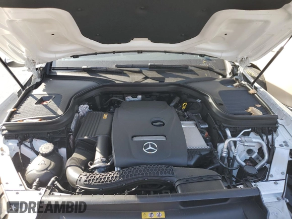 2019 Mercedes-Benz GLC with VIN WDC0J4KB9KF514555, listed as a Copart auction lot 61640822 with 31,888 mi miles. Bid and sale history available at carsss.com. Image 7.