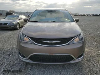 2017 Chrysler Pacifica Touring-L with VIN 2C4RC1BG0HR779917, listed as a Copart auction lot 51521515 with 95,856 mi miles and Salvage Title. Bid and sale history available at carsss.com. Image 5.