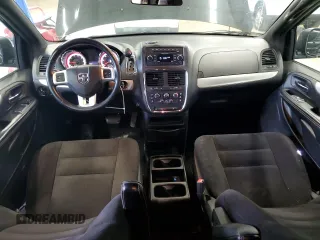 2015 Dodge Grand Caravan SE with VIN 2C4RDGBG5FR550307, listed as a Copart auction lot 56277375 with 121,880 mi miles and Clean Title. Bid and sale history available at DreamBid. Image 8.
