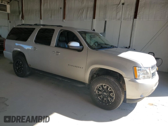 2009 Chevrolet Suburban 2LT с VIN 1GNFK26399J118063, выставлен на аукционе Copart как лот 47014765 с пробегом 239 209 миль миль и Списание • Salvage title. История ставок и продаж доступна на DreamBid. Изображение 4.